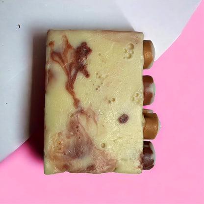 Cinnamon & Vanilla Cinnamon Roll Soap