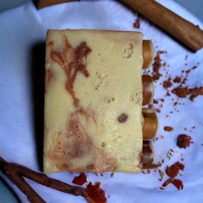 Cinnamon & Vanilla Cinnamon Roll Soap